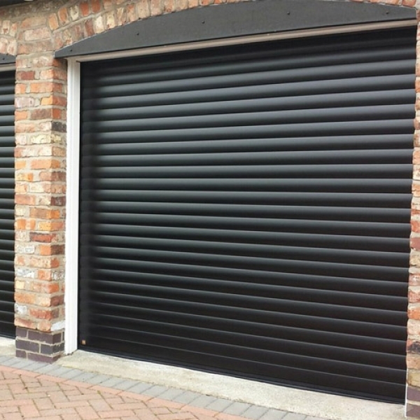 Рулонные гаражные ворота Hormann